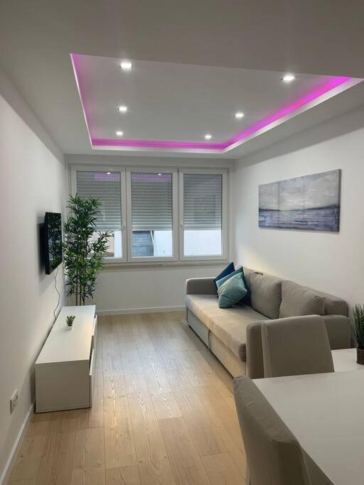 Lovely 2 Bedroom Apartment In South Lisbon Barreiro  Esterno foto